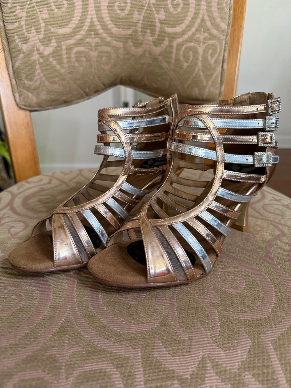 EUC Sz 6.5 YAMI Latin Ballroom Dance Heels 2.75” heel height. - Picture 3 of 8